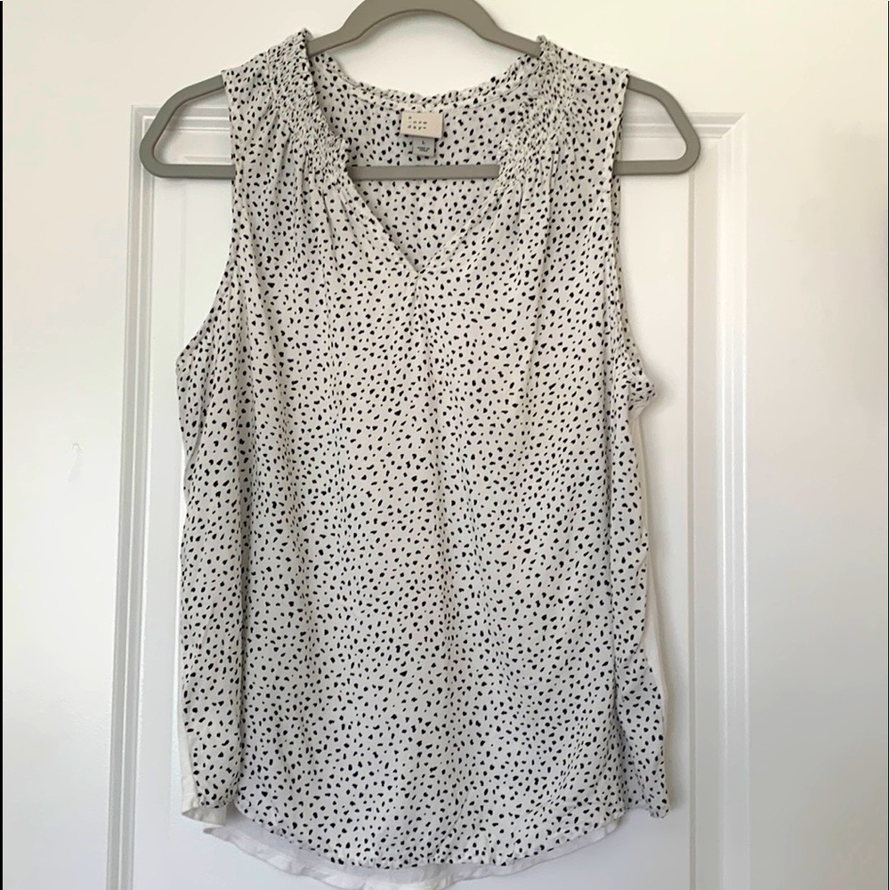 Tank top Sz L NWOT